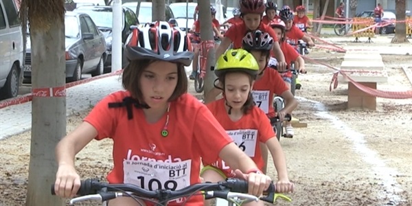 FESTES 2015 - Jornada de BTT per a menuts i menudes