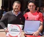 L'IES Enric Valor nomenat centre ambaixador de "Save the Children"