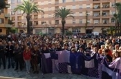 Concentració i acte homenatge a les víctimes de la violència de gènere PB234378